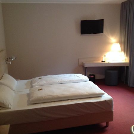 Rasthof & Motel Hermsdorfer Kreuz Esterno foto